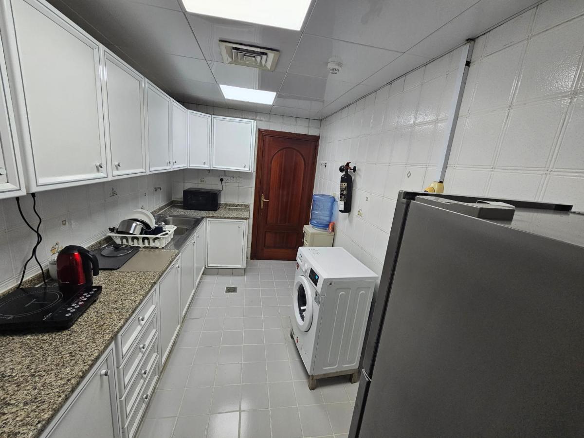 Oasis Hostel Abu Dabi Dış mekan fotoğraf