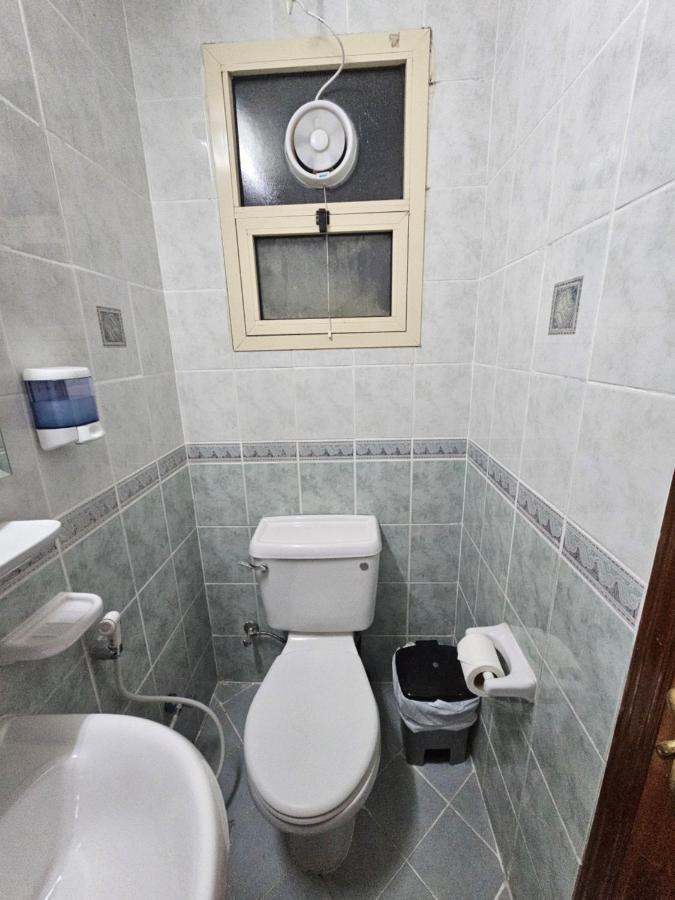 Oasis Hostel Abu Dabi Dış mekan fotoğraf