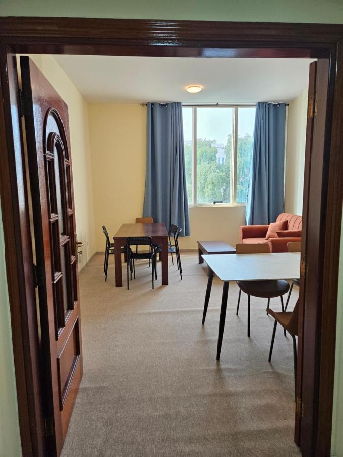 Oasis Hostel Abu Dabi Dış mekan fotoğraf