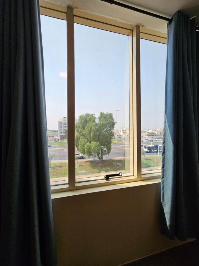 Oasis Hostel Abu Dabi Dış mekan fotoğraf